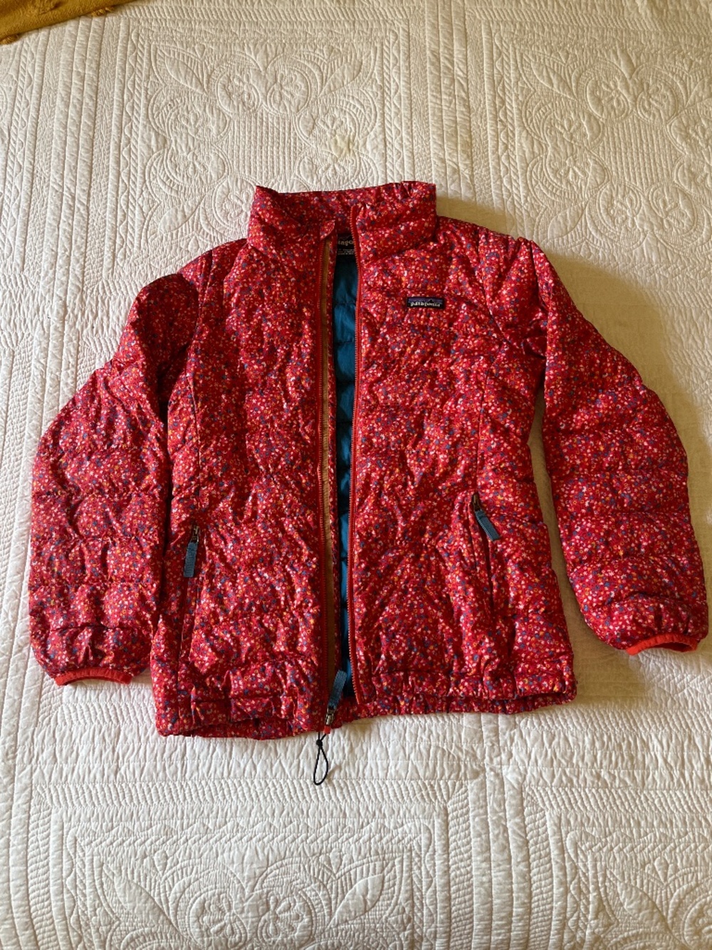 Patagonia puffy jacket Girls Large